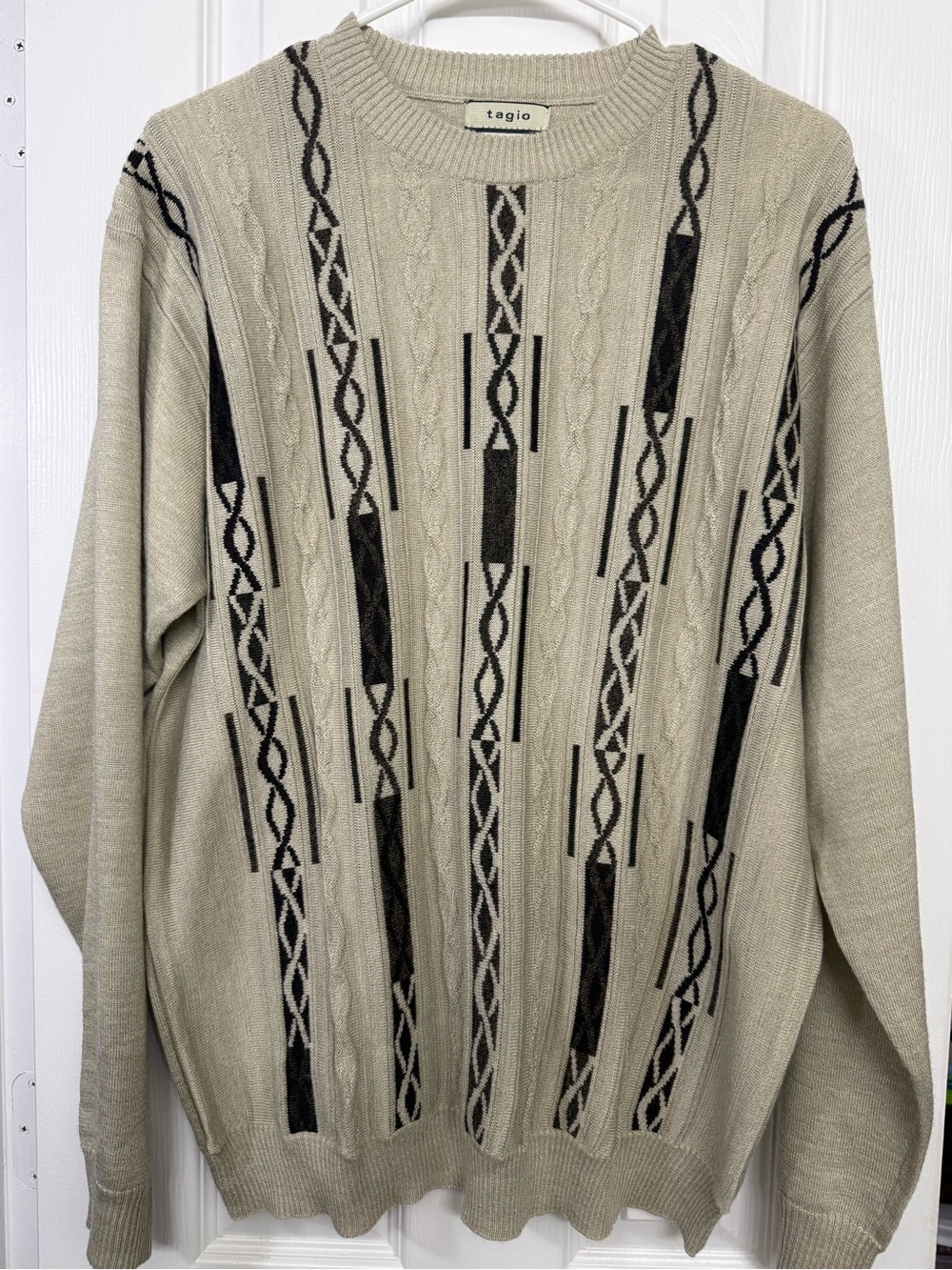 Vintage Tagio Beige Crewneck Sweater with Black Geometric Stripes Lg (233)